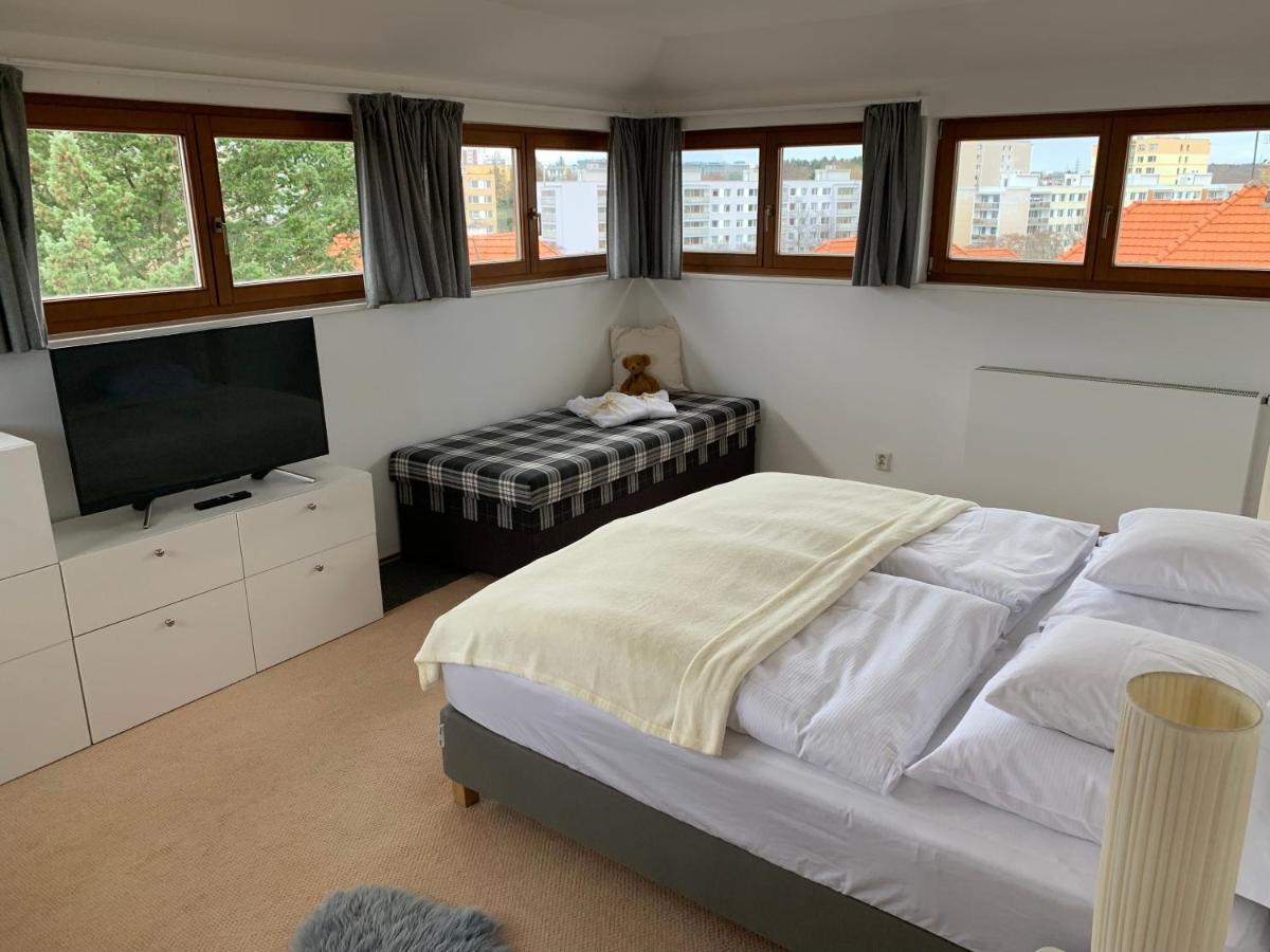 Residence Sarka Top Прага Екстер'єр фото