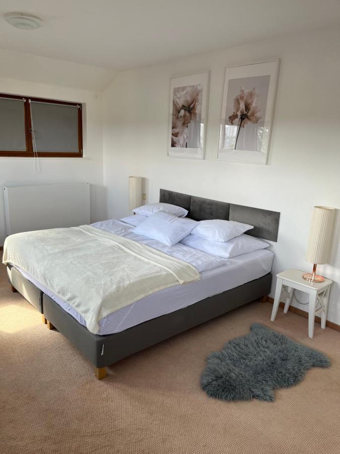 Residence Sarka Top Прага Екстер'єр фото